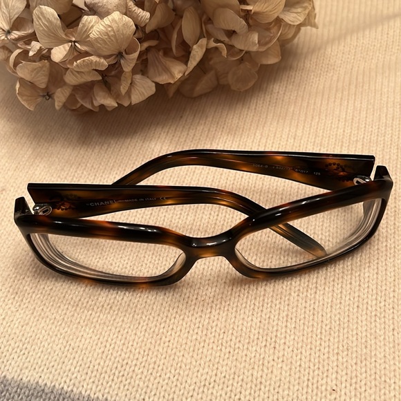 Chanel glasses - Picture 7 of 13